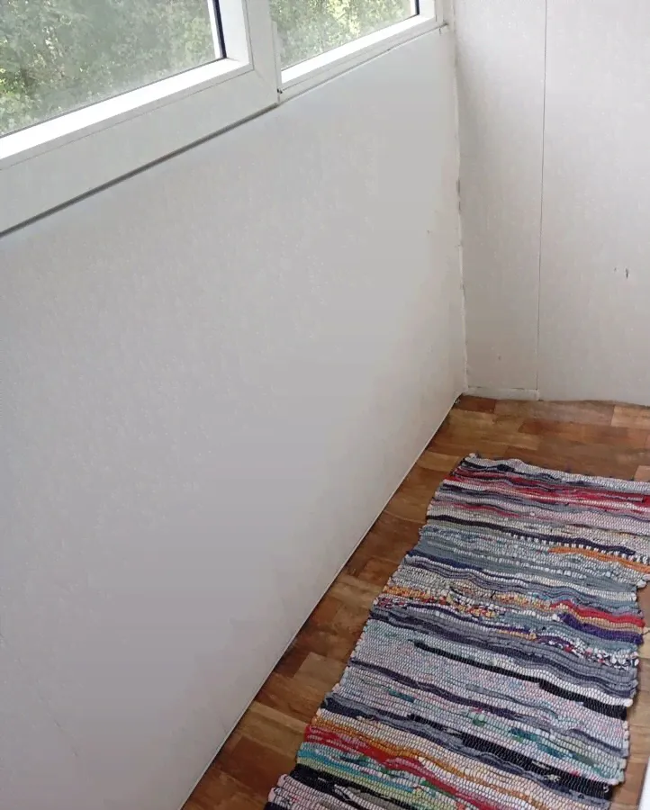 Сдаю двухкомнатную квартиру 44.0 м² этаж 3/5 город Лысьва улица Перовской 19-0