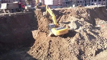 Ул.САДОВАЯ КОТЛОВАН ПОД ПОДЗЕМНЫЙ ГАРАЖ.