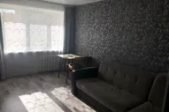 Продам трехкомнатную квартиру 60.0 м² этаж 1/5 город Лысьва улица Куйбышева 9 Лысьвенский городской округ
