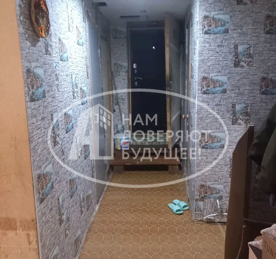 Продам дом 93.0 м² на участке 7.0 сот этажей 2 город Лысьва улица Краснофлотская-0