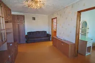 Продам трехкомнатную квартиру 63.9 м² этаж 4/5 город Лысьва улица Делегатская 38 Лысьвенский городской округ