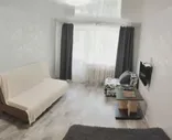 Сдаю посуточно однокомнатную квартиру 31.0 м² этаж 3/5 город Лысьва улица Оборина 2