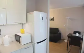 Сдаю посуточно двухкомнатную квартиру 46.0 м² этаж 3/5 город Лысьва улица Оборина 65