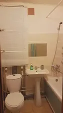 Сдаю посуточно однокомнатную квартиру 31.0 м² этаж 3/5 город Лысьва улица Энгельса 20