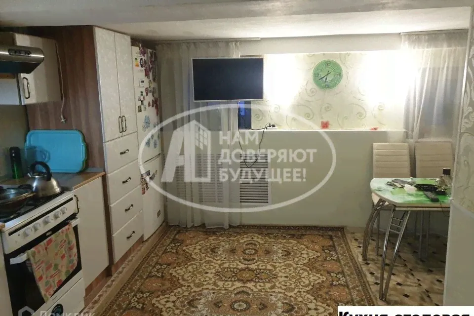 Продам дом 213.5 м² на участке 627.0 сот этажей 3 город Лысьва улица Кострова 102 Лысьвенский городской округ-4
