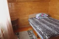 Сдаю посуточно комнату этажей 2 город Лысьва Липовая II деревня, б/н