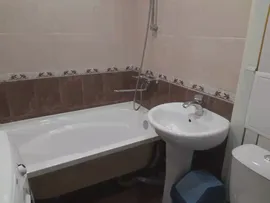 Сдаю посуточно однокомнатную квартиру 33.0 м² этаж 4/5 город Лысьва улица Кузьмина 3