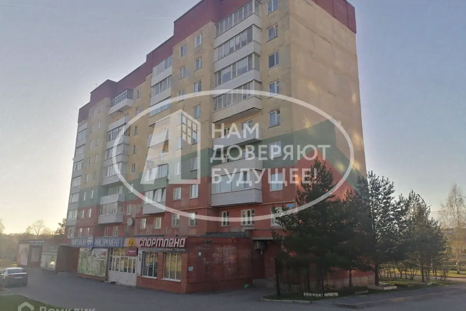 Продам трехкомнатную квартиру 62.5 м² этаж 7/9 город Лысьва улица Чапаева 13 Лысьвенский городской округ