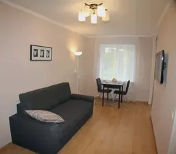 Сдаю посуточно двухкомнатную квартиру 46.0 м² этаж 3/5 город Лысьва улица Оборина 65