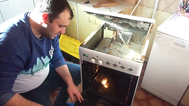Смена переключателя режимов духовки в плите Ariston Hotpoint